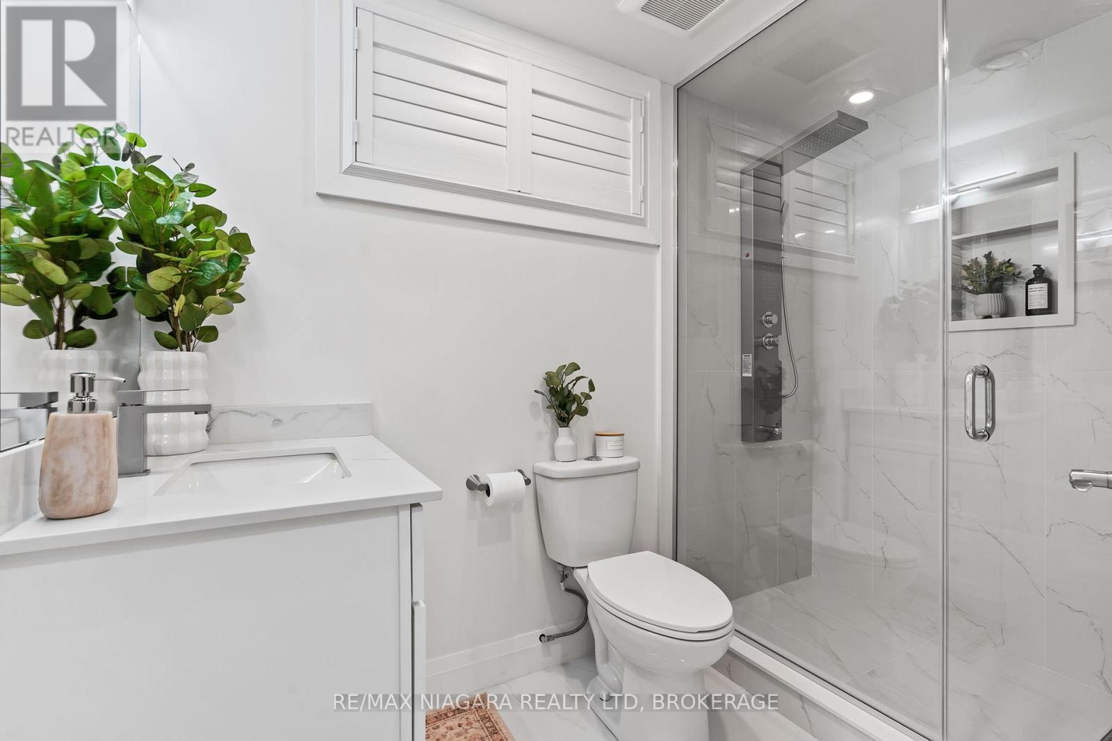 91 QUEBEC AVENUE - 31