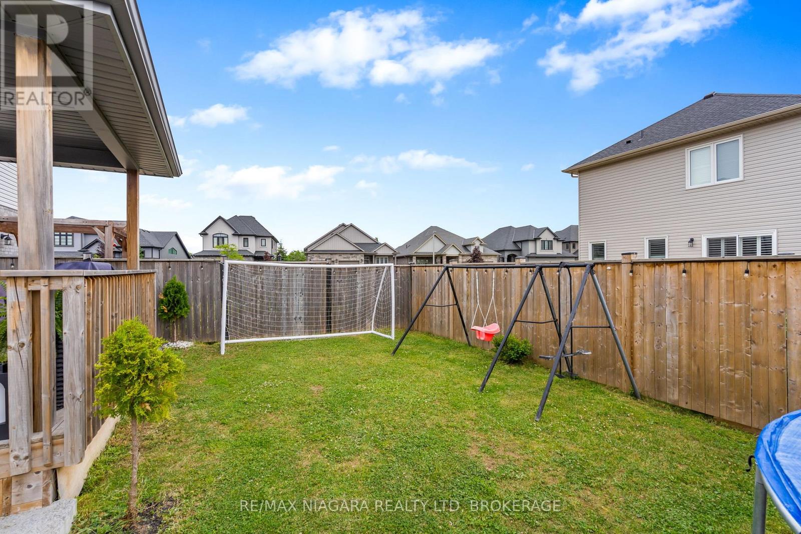 91 QUEBEC AVENUE - 37