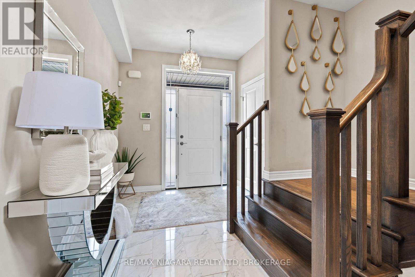 91 QUEBEC AVENUE - 4