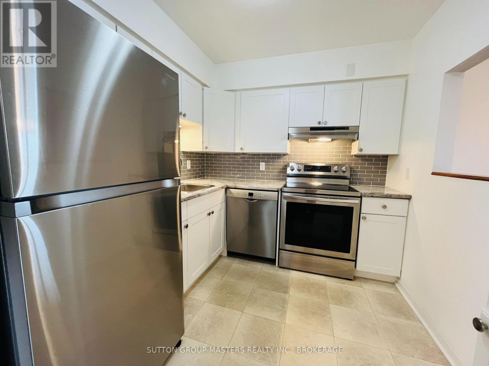 #301 266 GUTHRIE DRIVE - 16