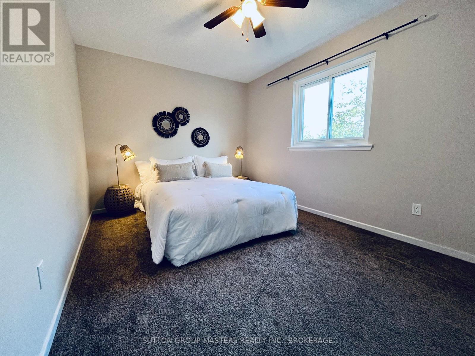 #301 266 GUTHRIE DRIVE - 18