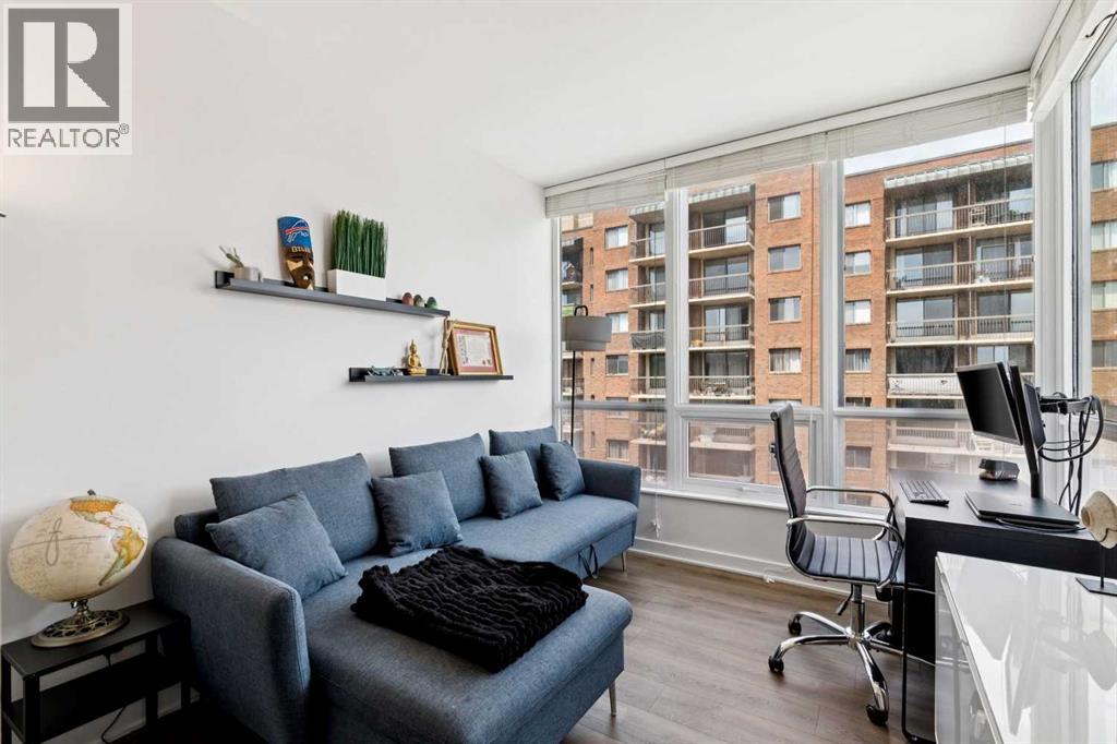 #1203 626 14 Avenue SW - 14
