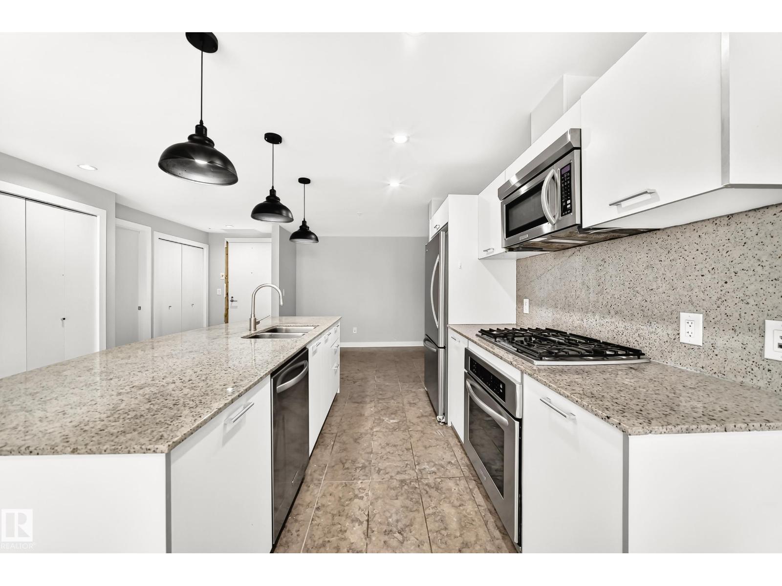 #215 2510 109 ST NW — photo 12