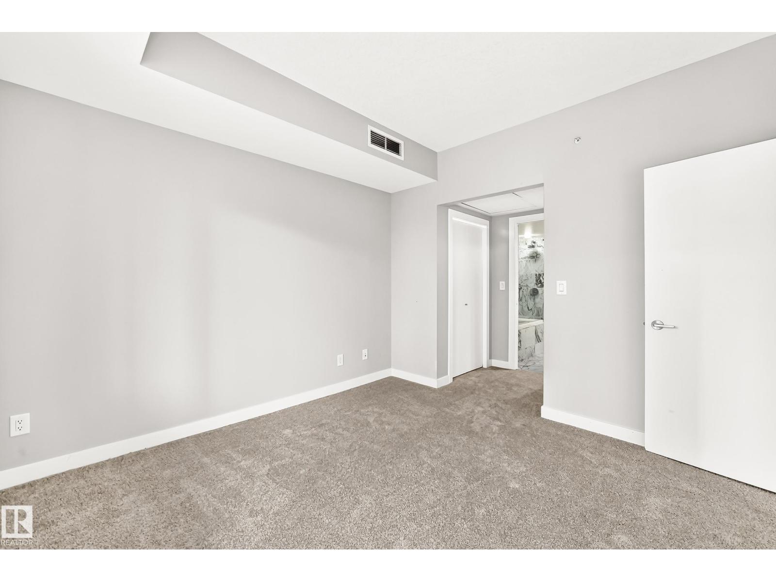 #215 2510 109 ST NW — photo 30