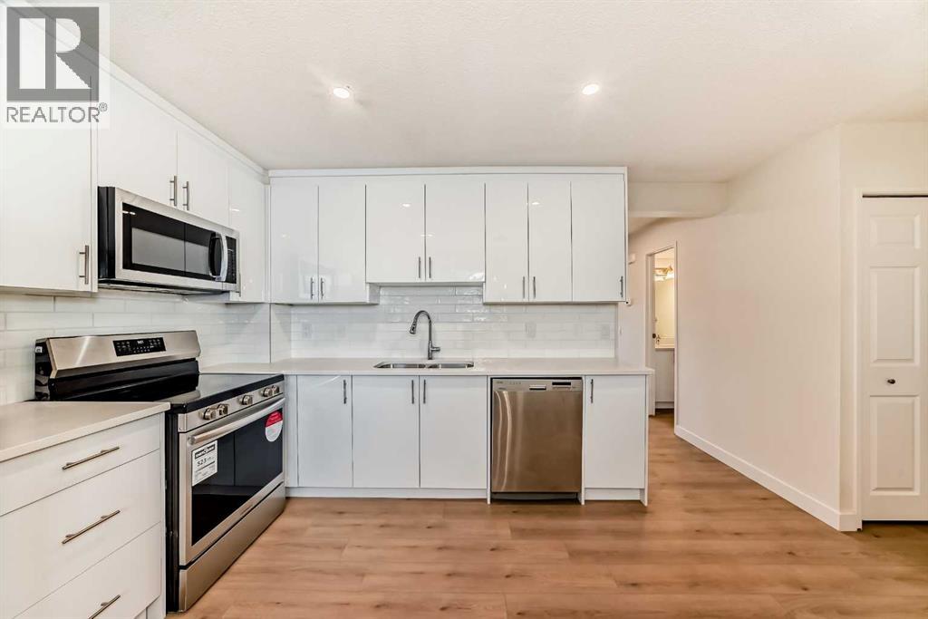 #32 1515 Falconridge Drive NE - 3