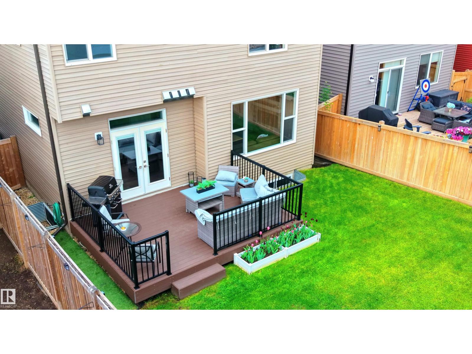 7038 172A AV NW - 44
