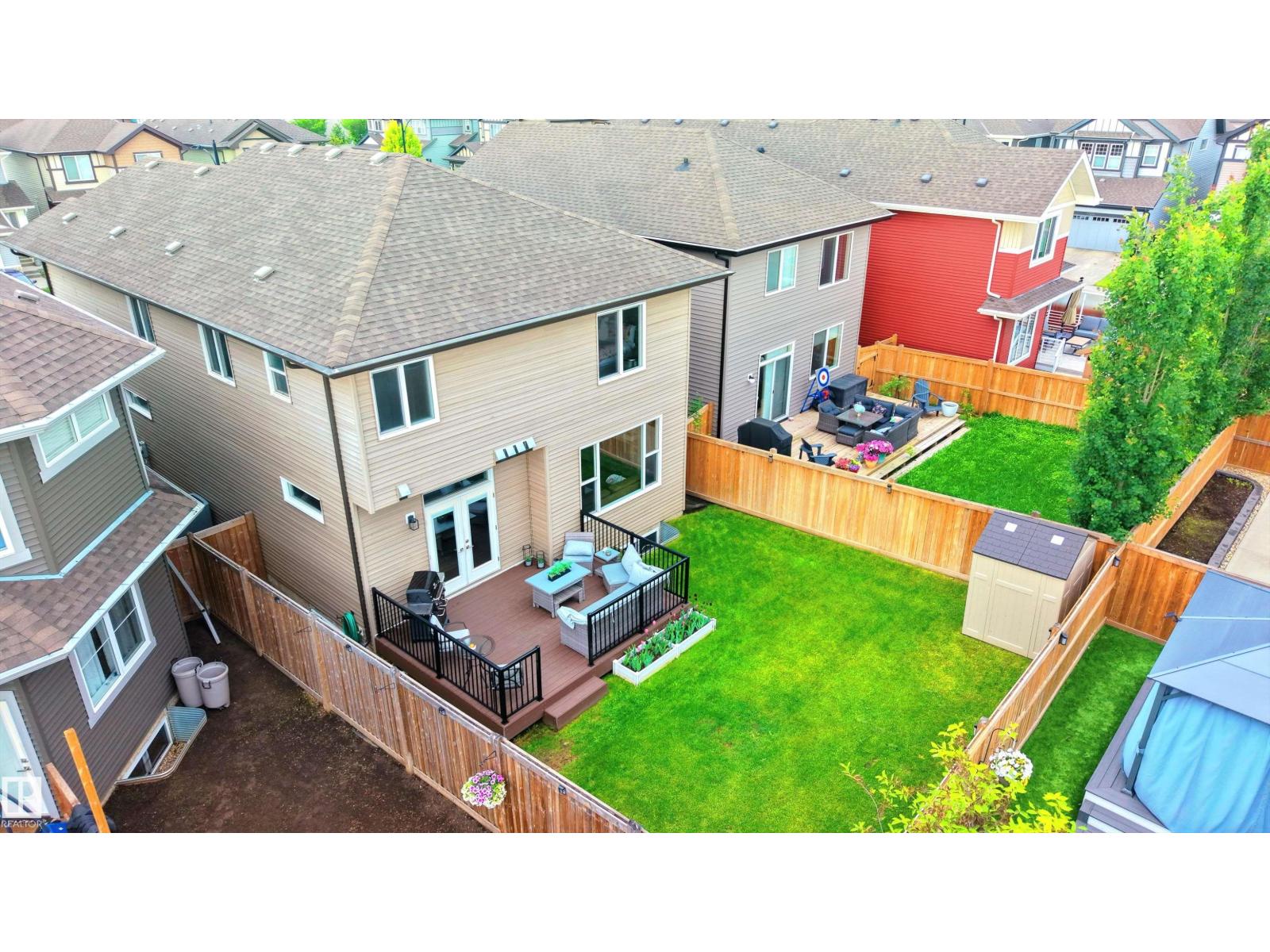 7038 172A AV NW - 46