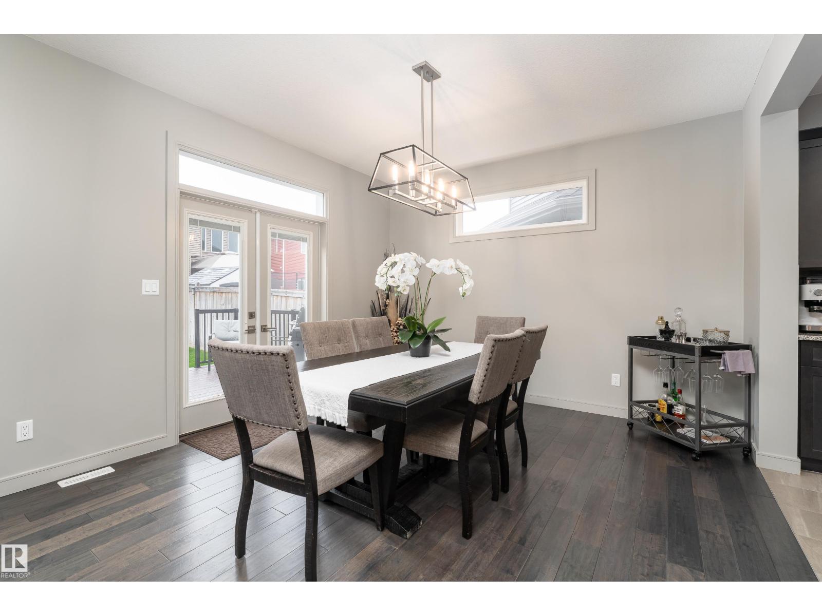 7038 172A AV NW - 9