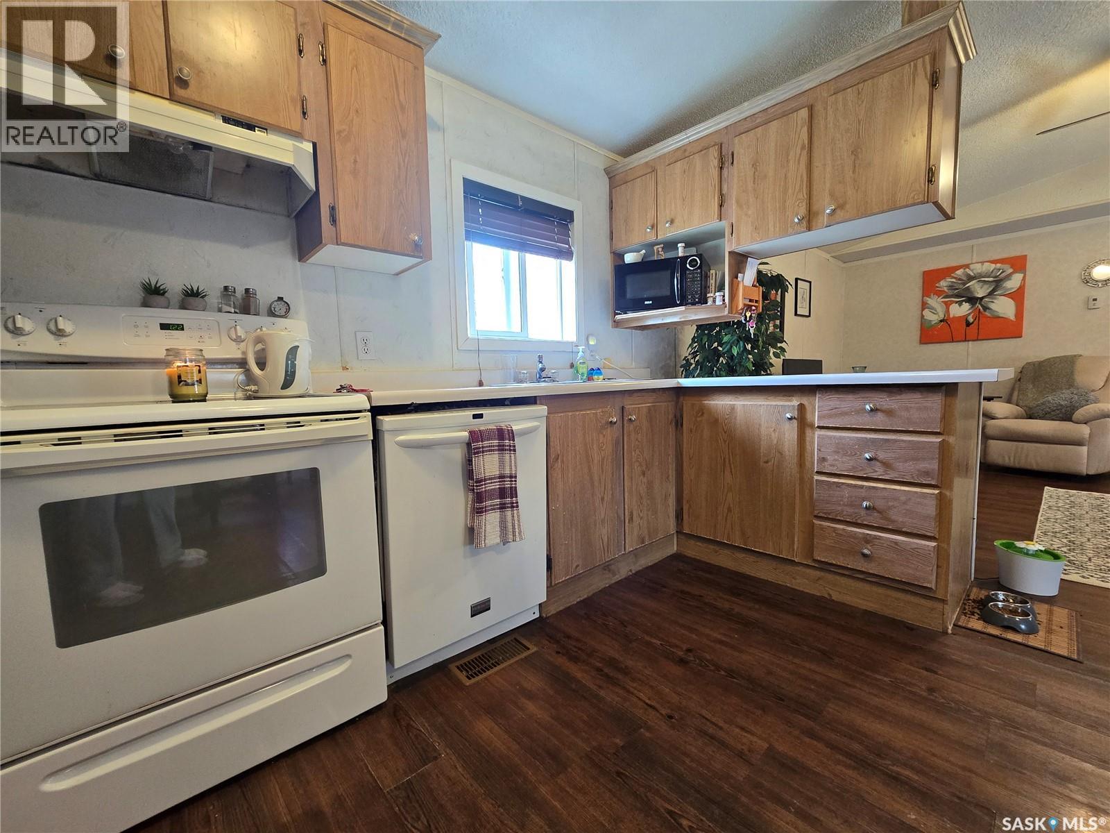 53 106 1st AVENUE SW - 4