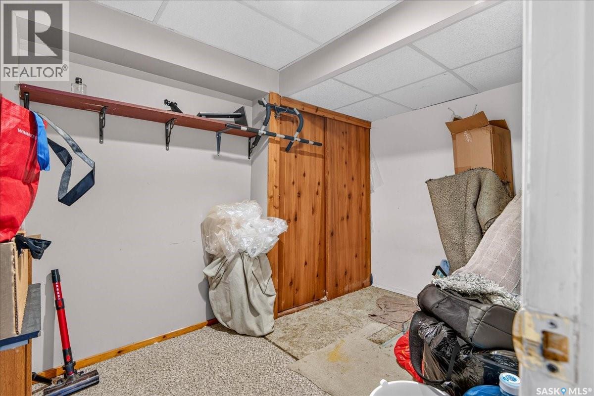 3909 HILLSDALE STREET - 16
