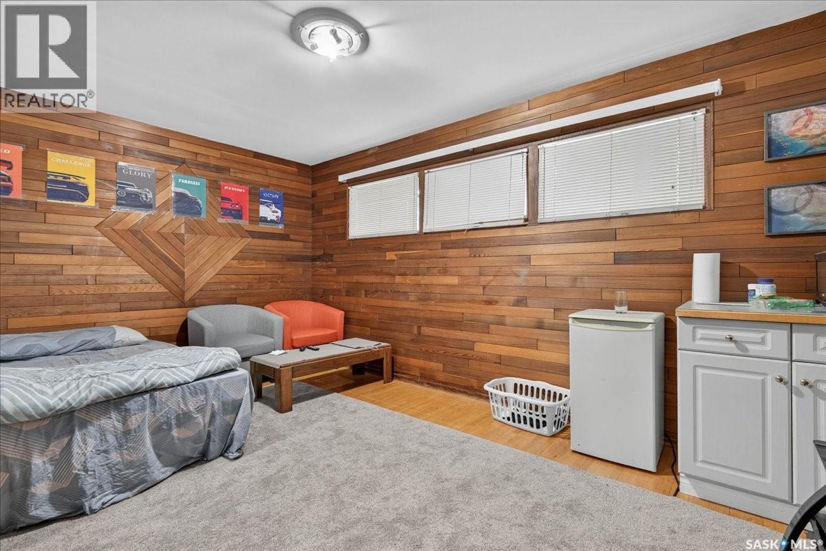 3909 HILLSDALE STREET - 19