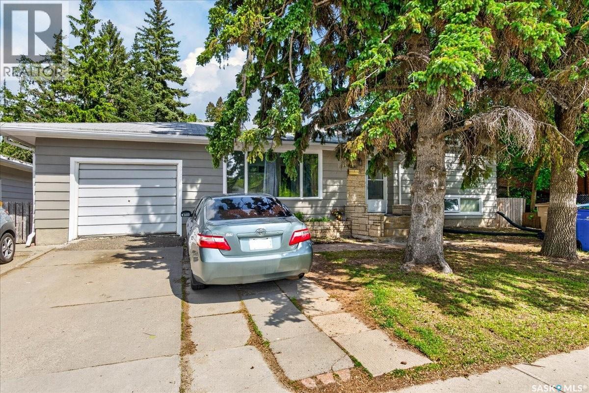 3909 HILLSDALE STREET - 2