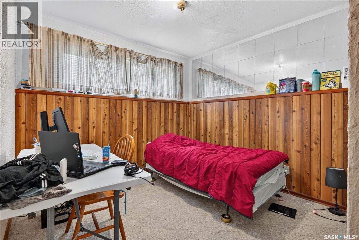 3909 HILLSDALE STREET - 21