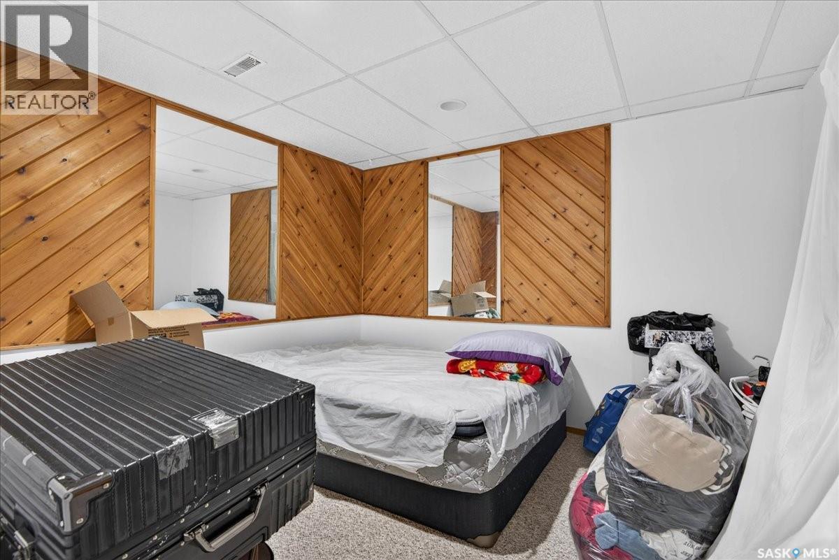 3909 HILLSDALE STREET - 25