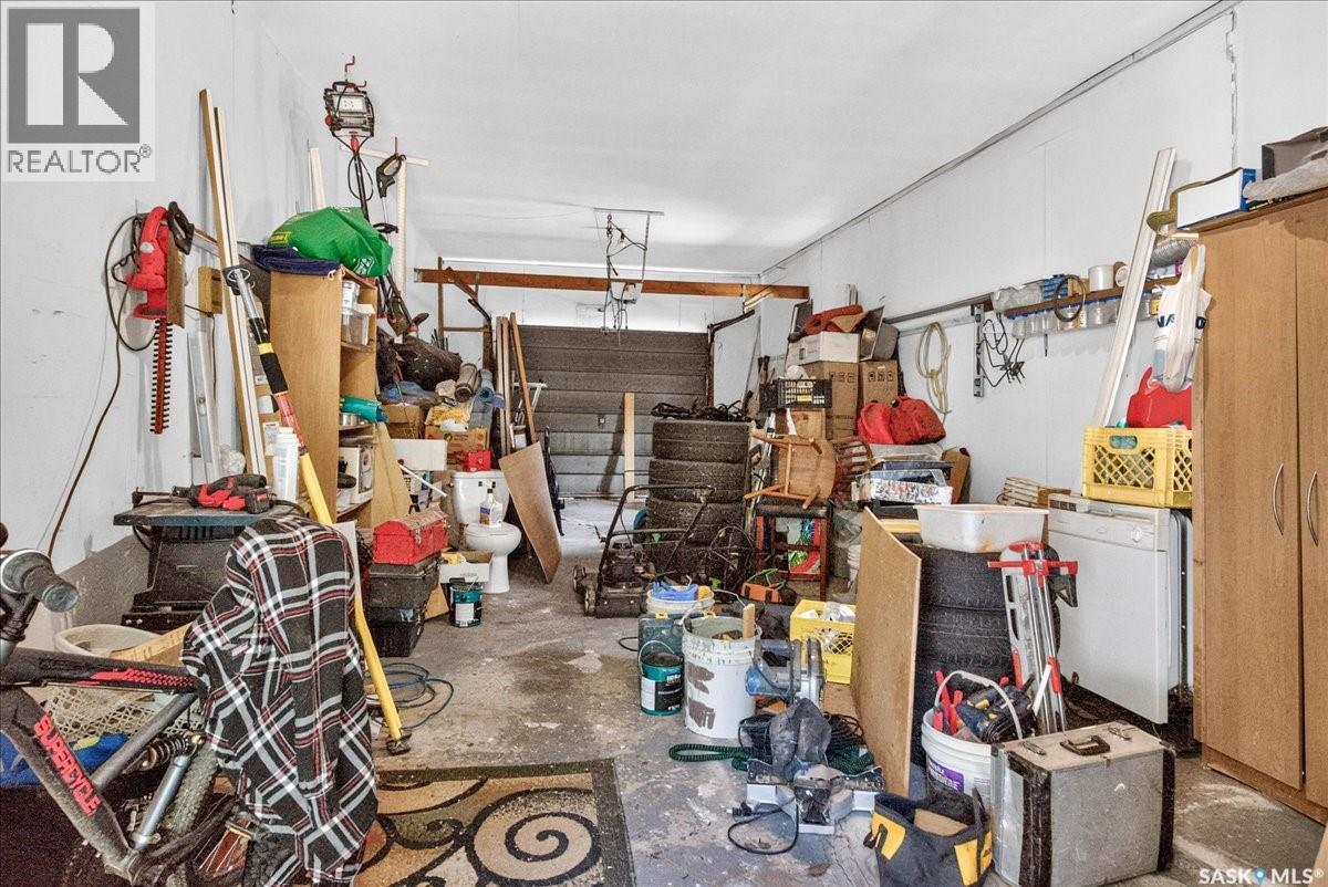 3909 HILLSDALE STREET - 30