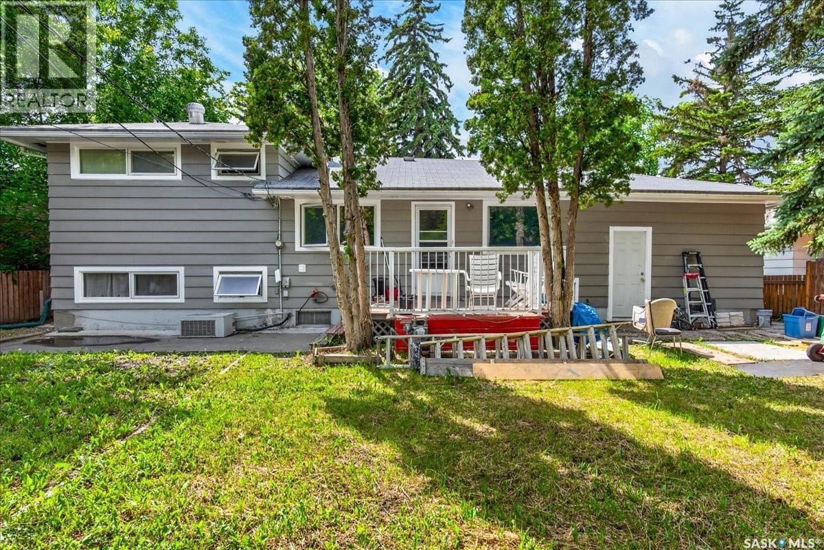 3909 HILLSDALE STREET - 31