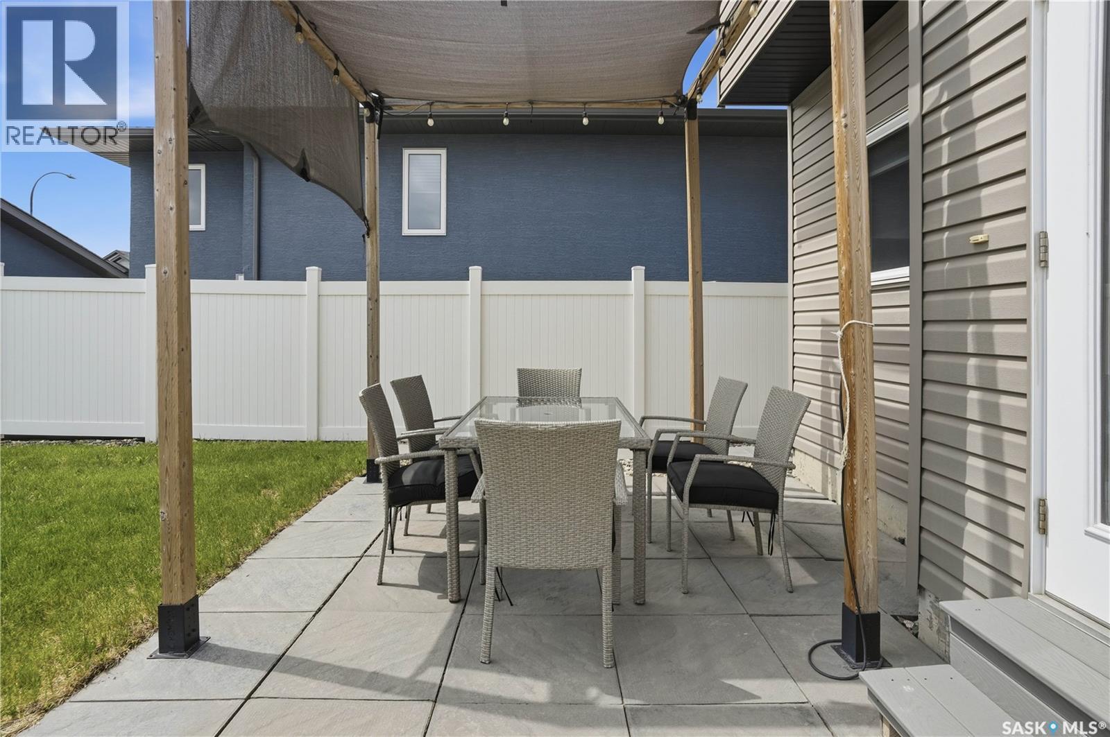5425 Campling AVENUE — photo 35
