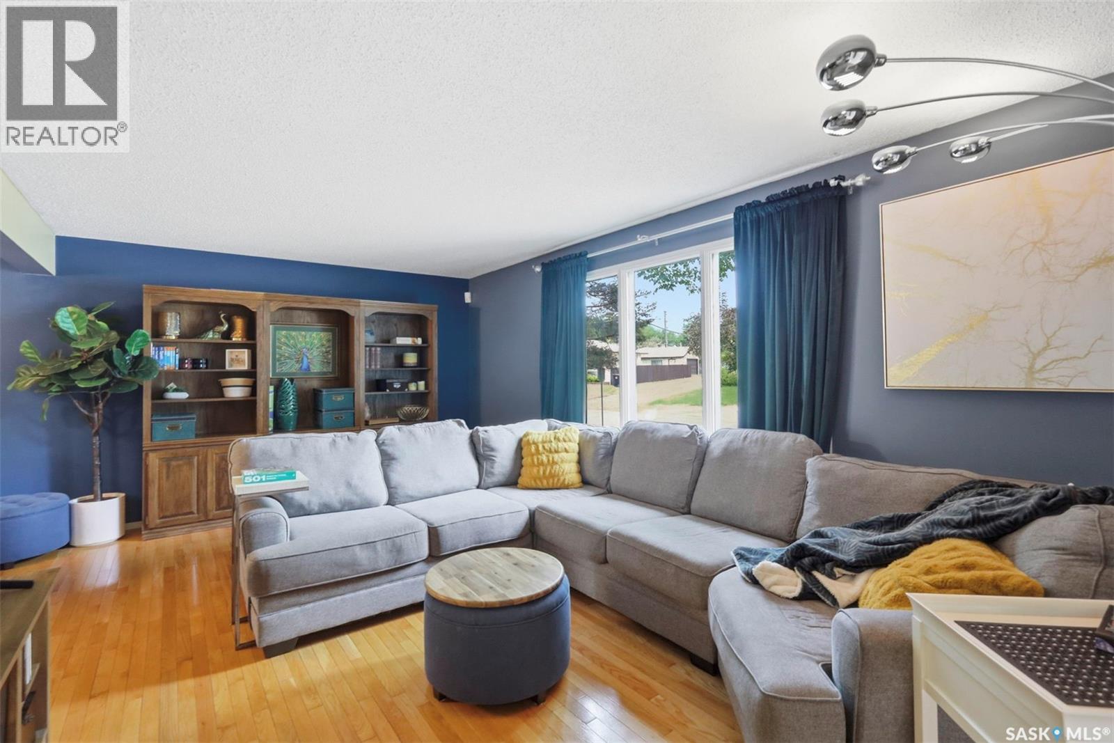 1660 Alexandra AVENUE — photo 6