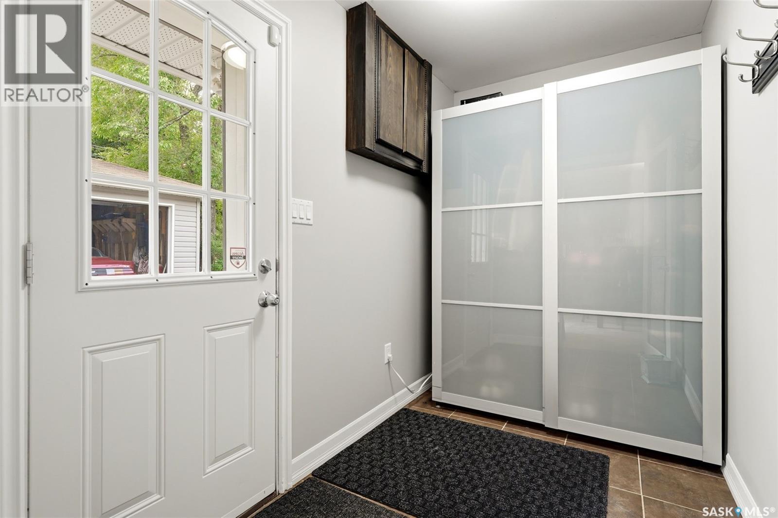 1829 GRANT DRIVE - 21