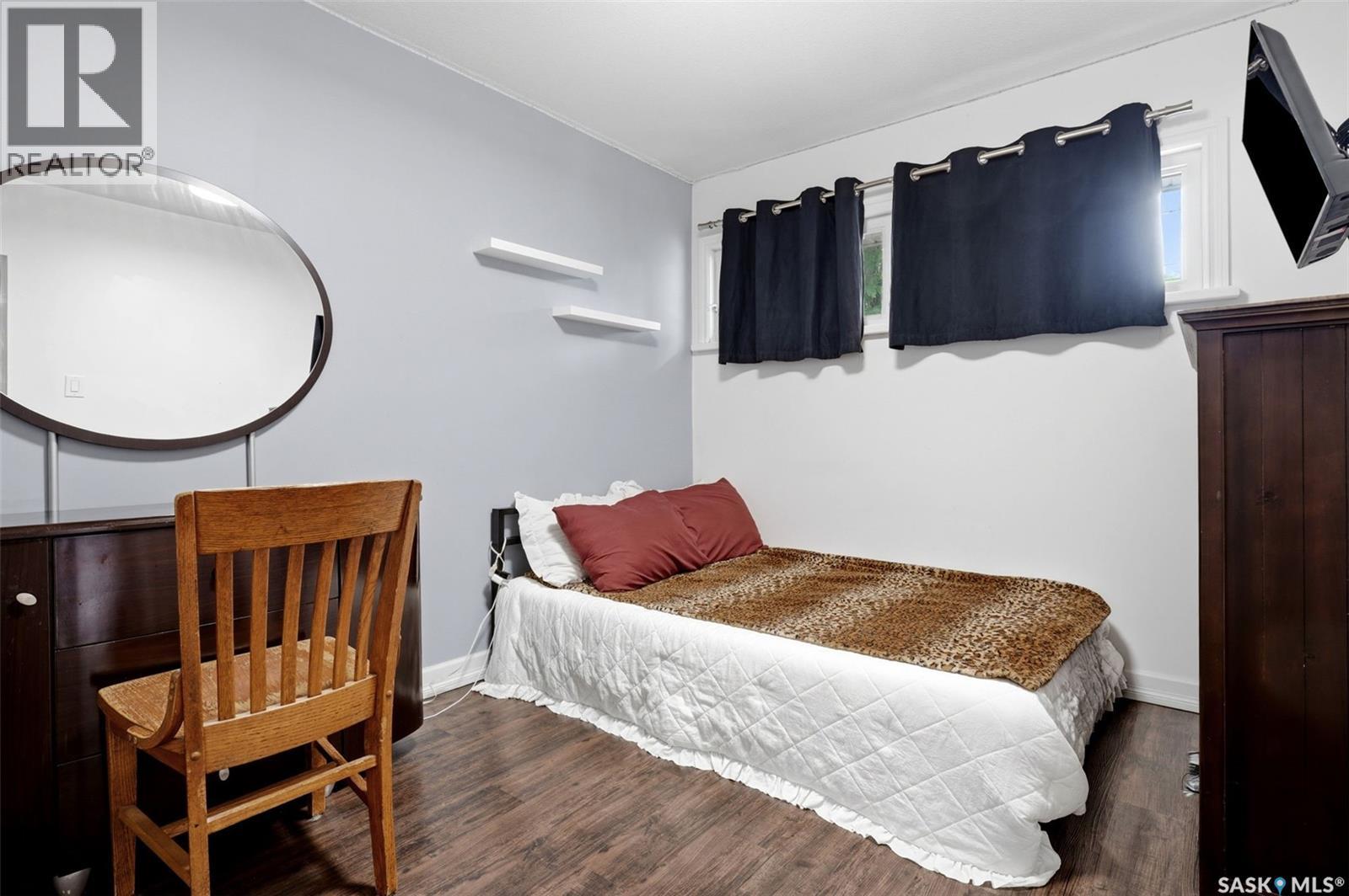 1829 GRANT DRIVE - 27