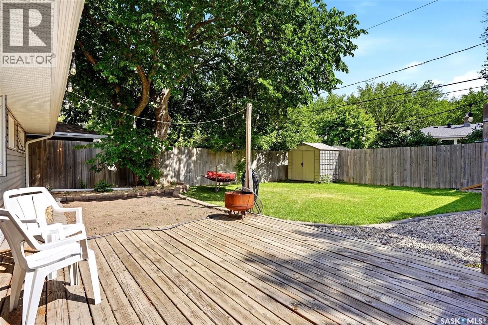 1829 GRANT DRIVE - 31