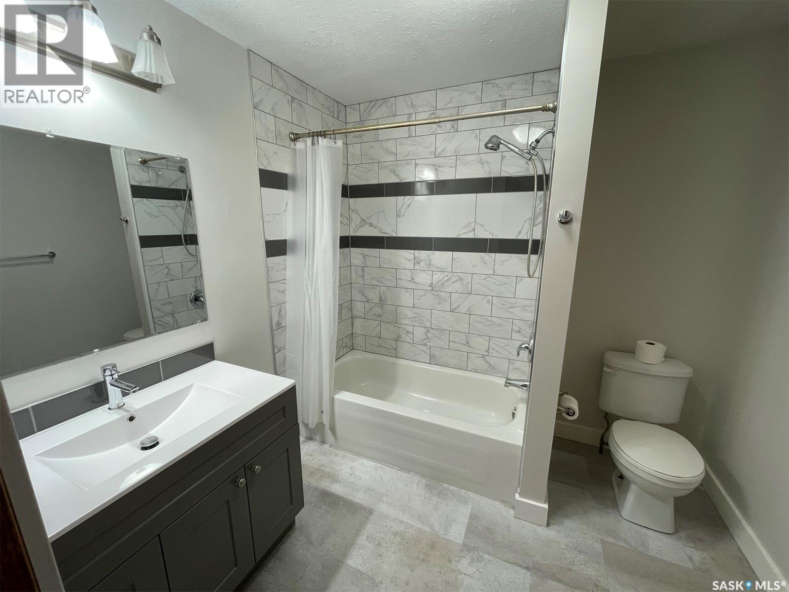 409 4th STREET W - 14