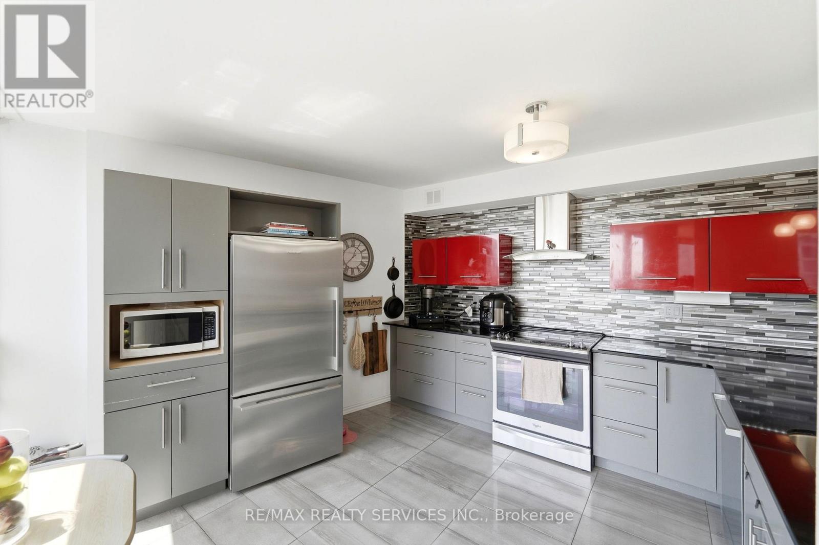 #2007 50 EGLINTON AVENUE W - 15
