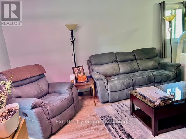 116 NICHOLAS STREET - 16
