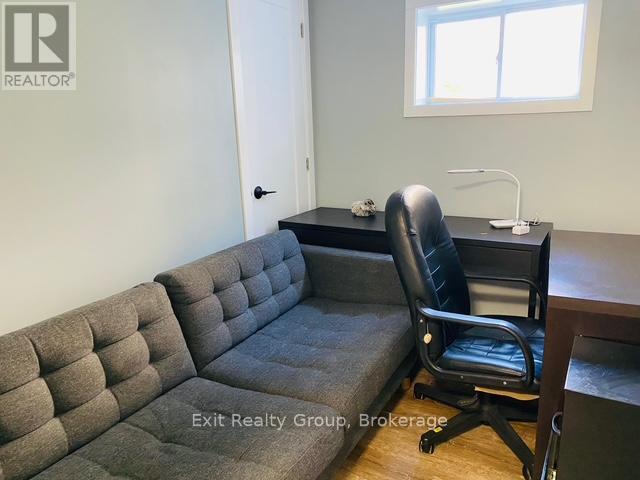 116 NICHOLAS STREET - 25