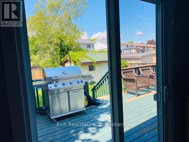 116 NICHOLAS STREET - 33