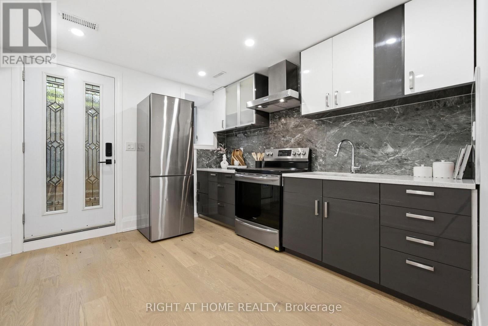 281 BRUNSWICK AVENUE - 25