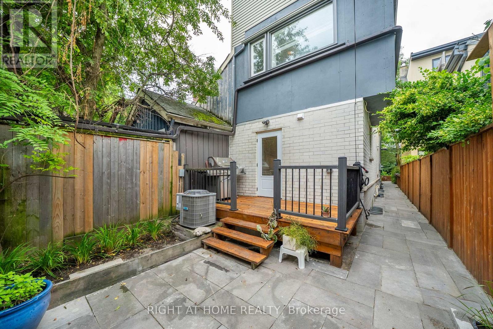 281 BRUNSWICK AVENUE - 33