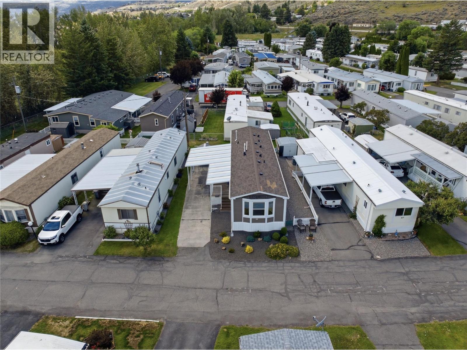 #66 2400 Oakdale Way - Image 22