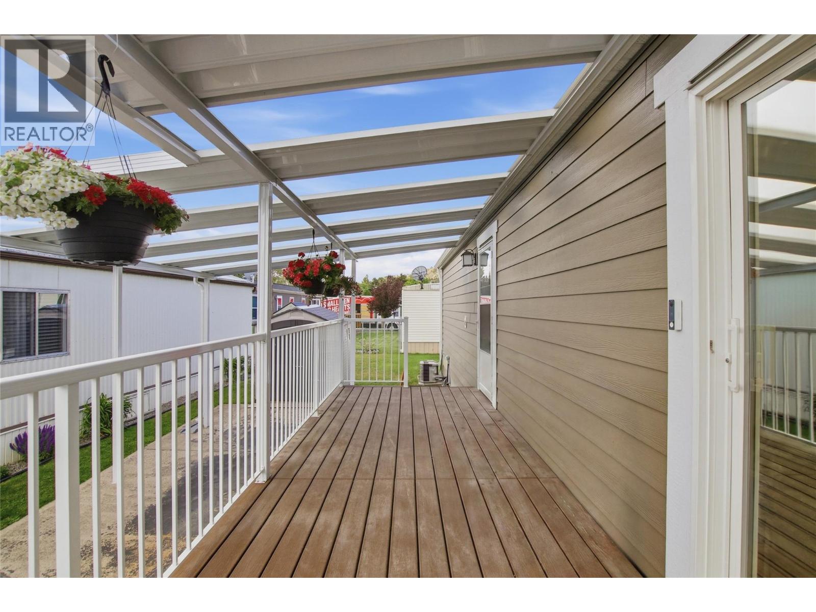#66 2400 Oakdale Way - 4