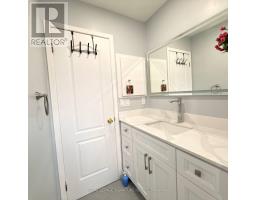 117 Romfield Circuit, Markham, ON L3T3H7 Photo 25
