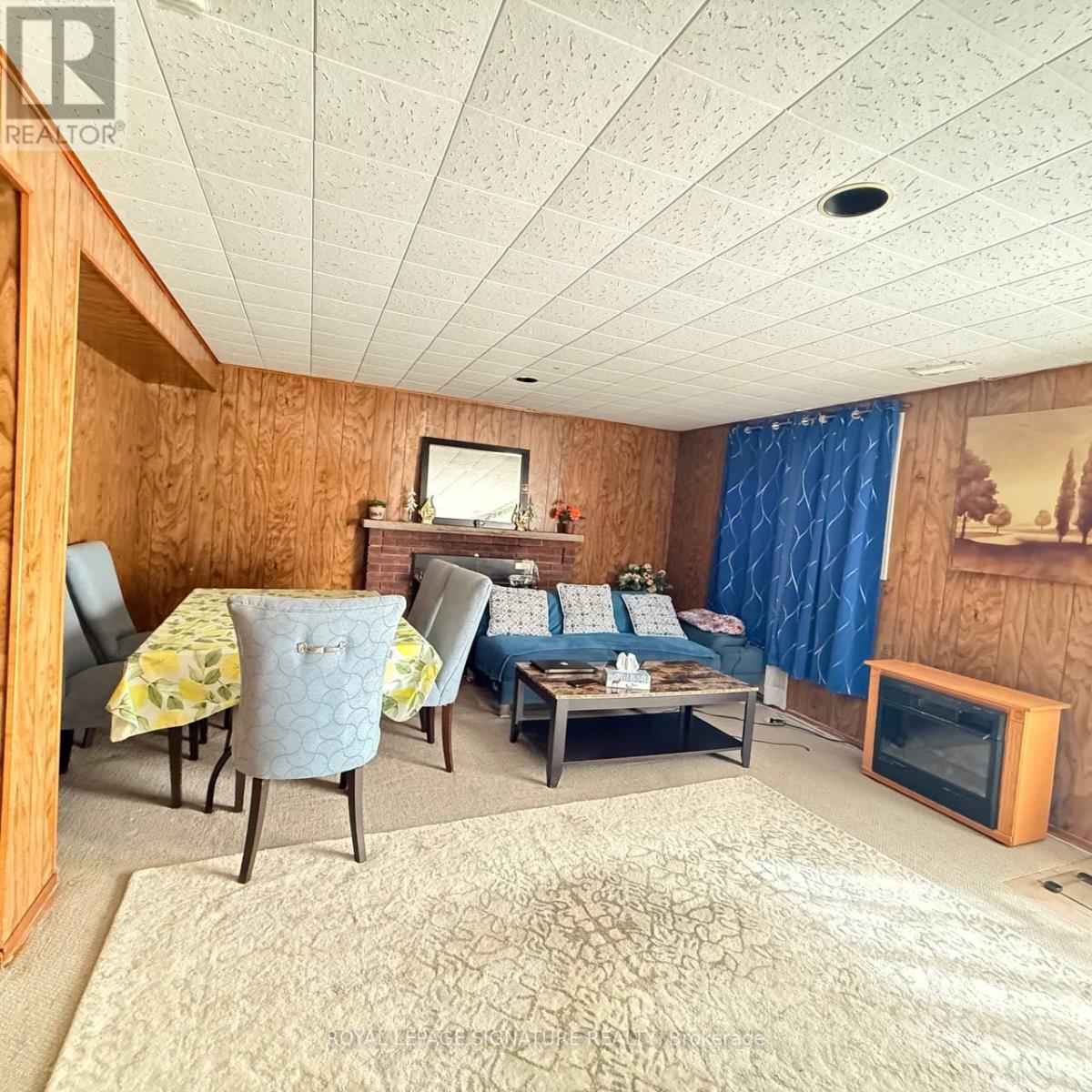 117 ROMFIELD CIRCUIT - 18