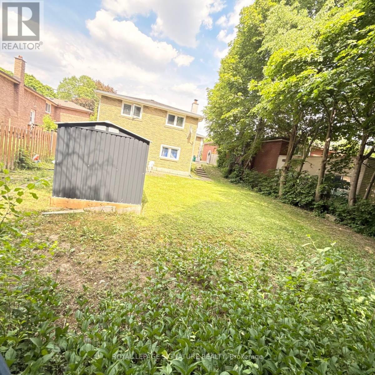 117 ROMFIELD CIRCUIT - 33
