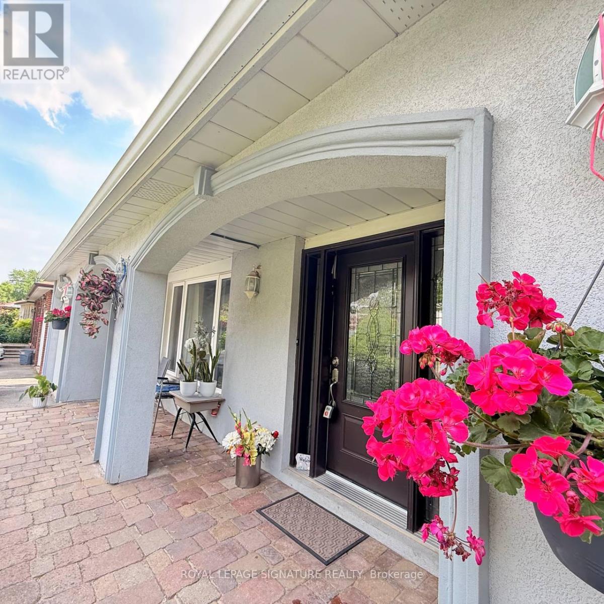 117 ROMFIELD CIRCUIT - 1