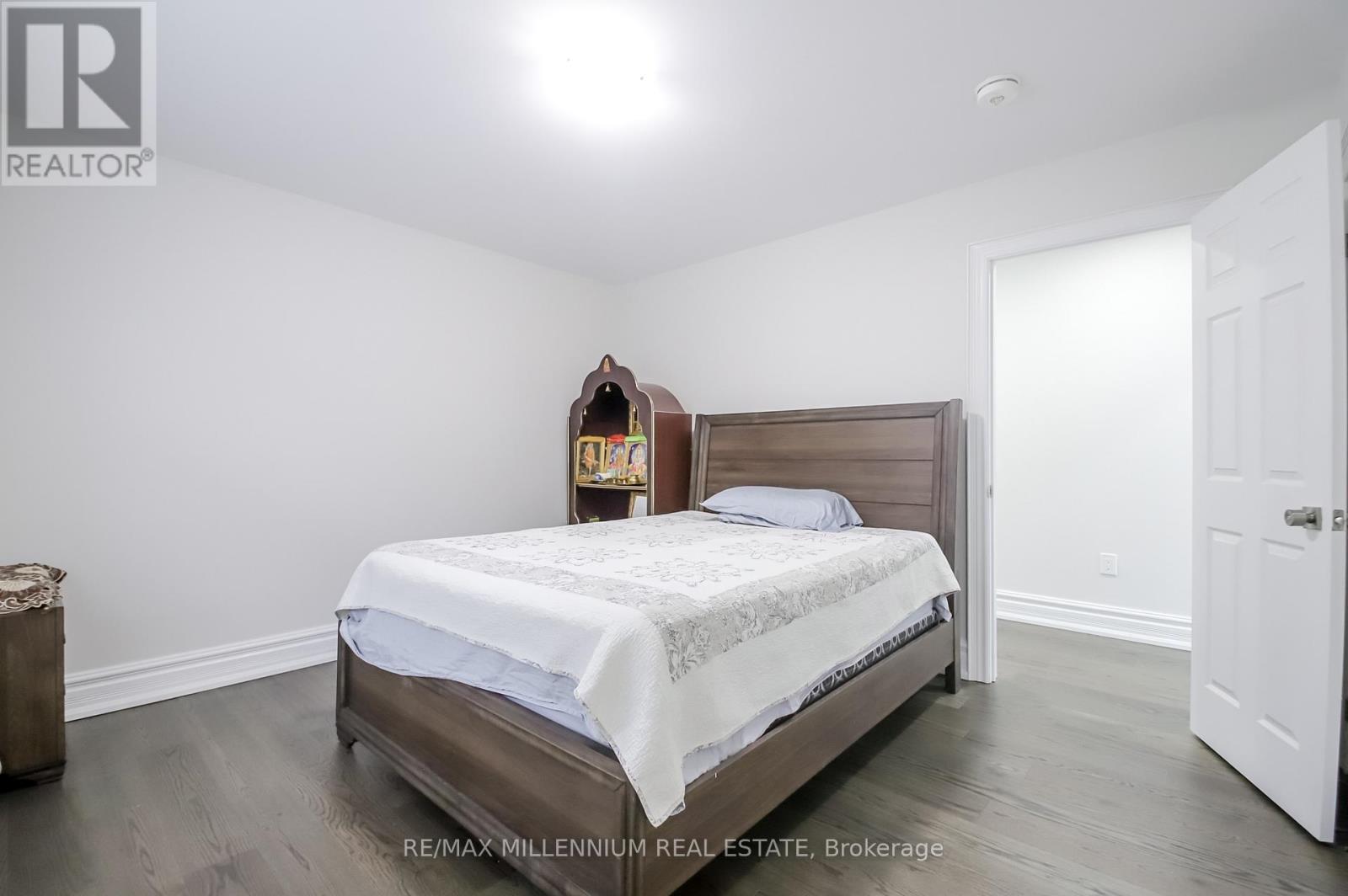 47 DOUGLAS KEMP CRESCENT - 26