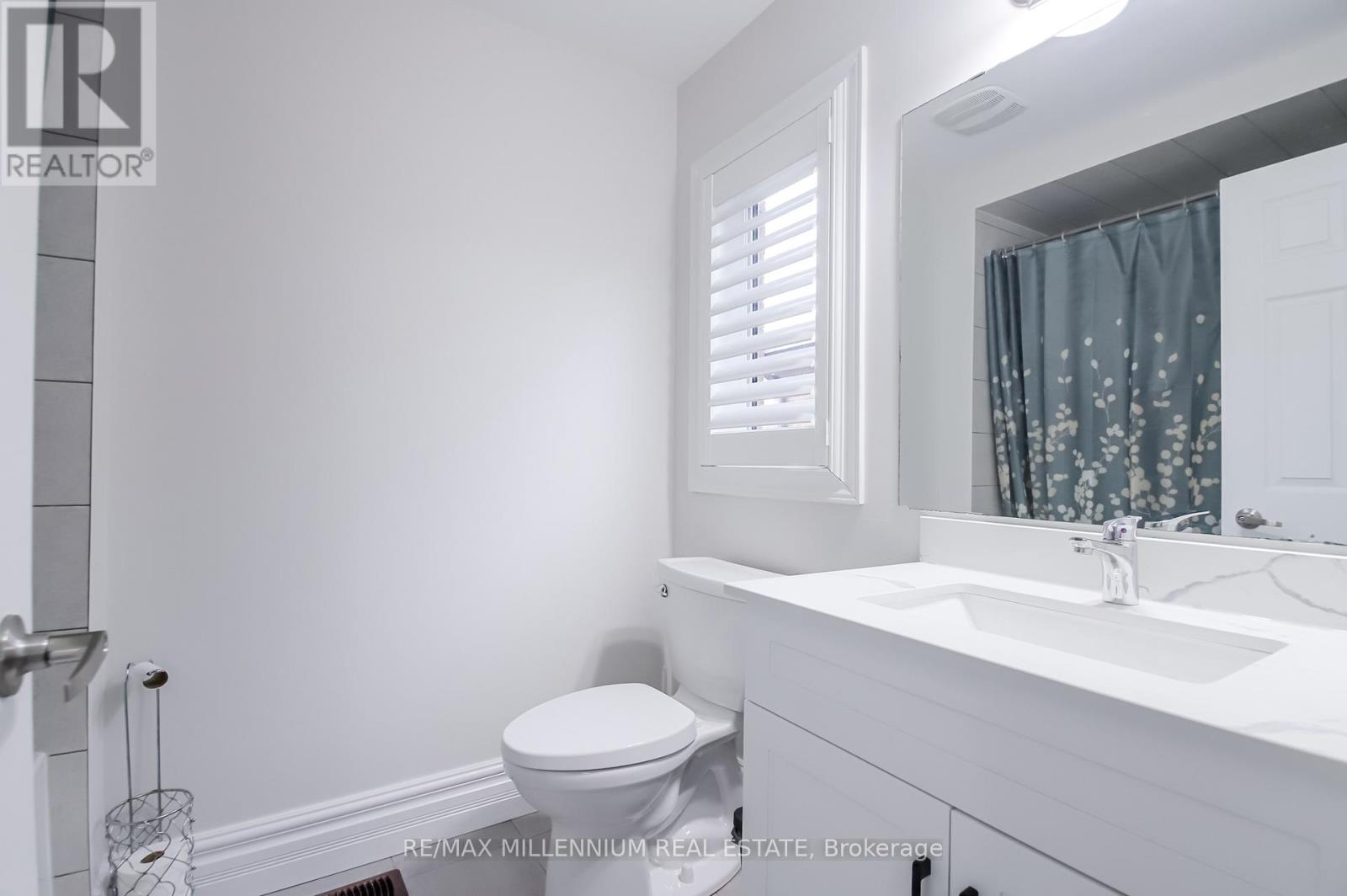 47 DOUGLAS KEMP CRESCENT - 27