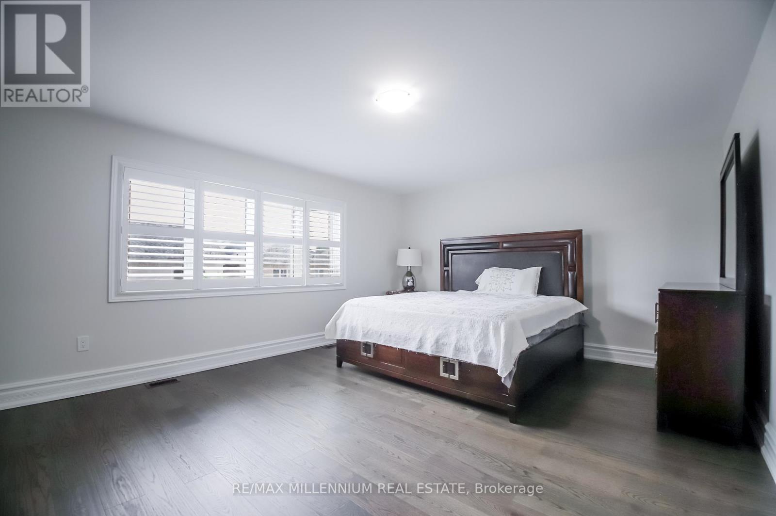 47 DOUGLAS KEMP CRESCENT - 28
