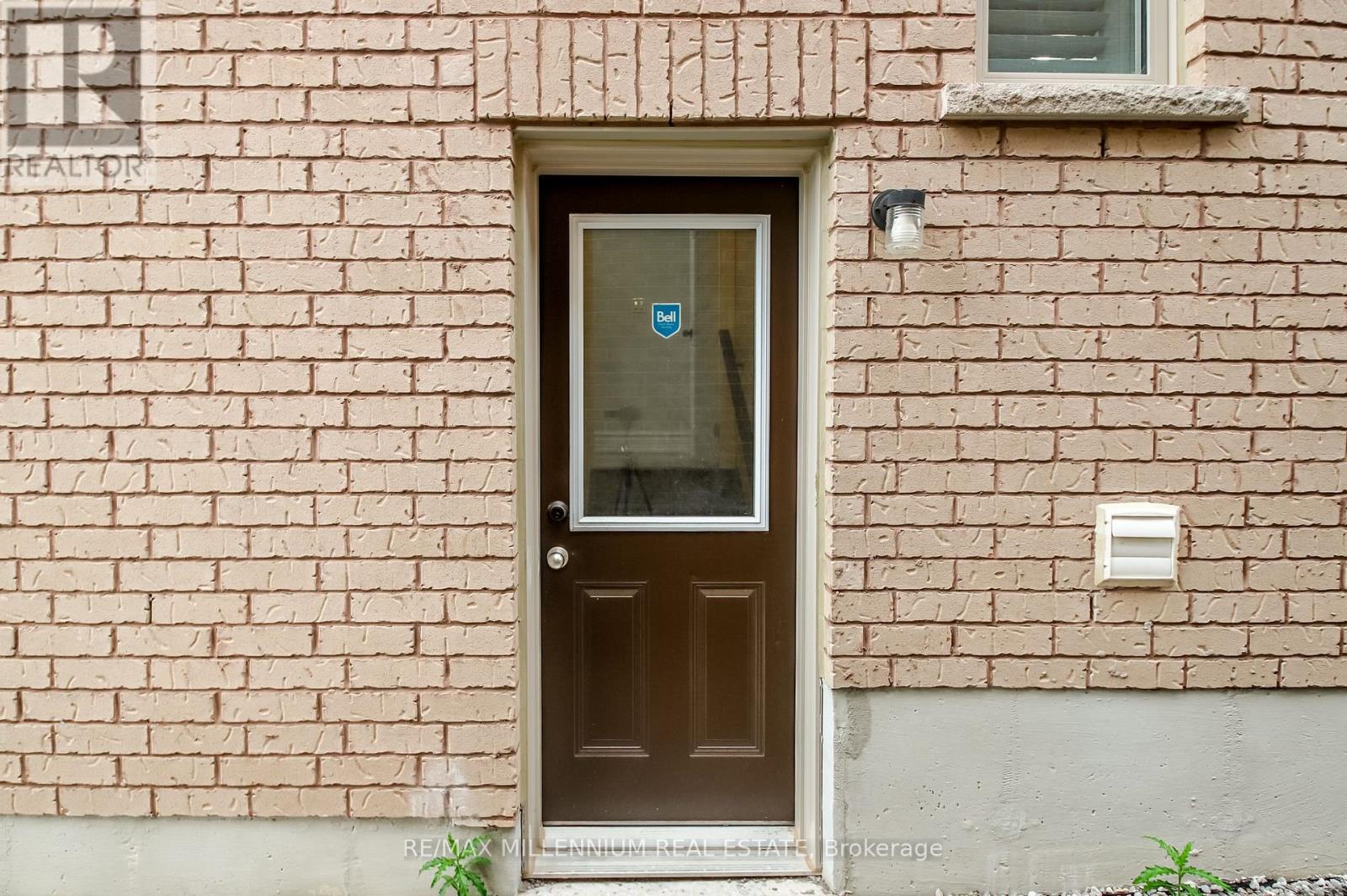 47 DOUGLAS KEMP CRESCENT - 3