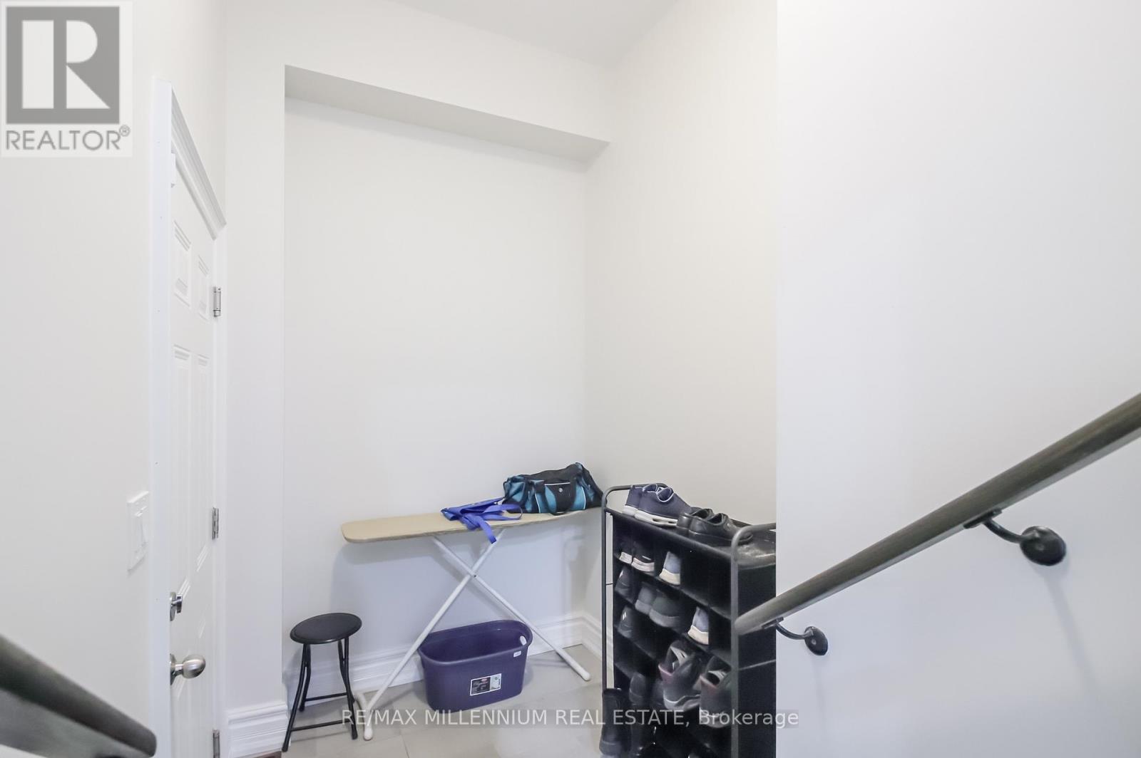 47 DOUGLAS KEMP CRESCENT - 49