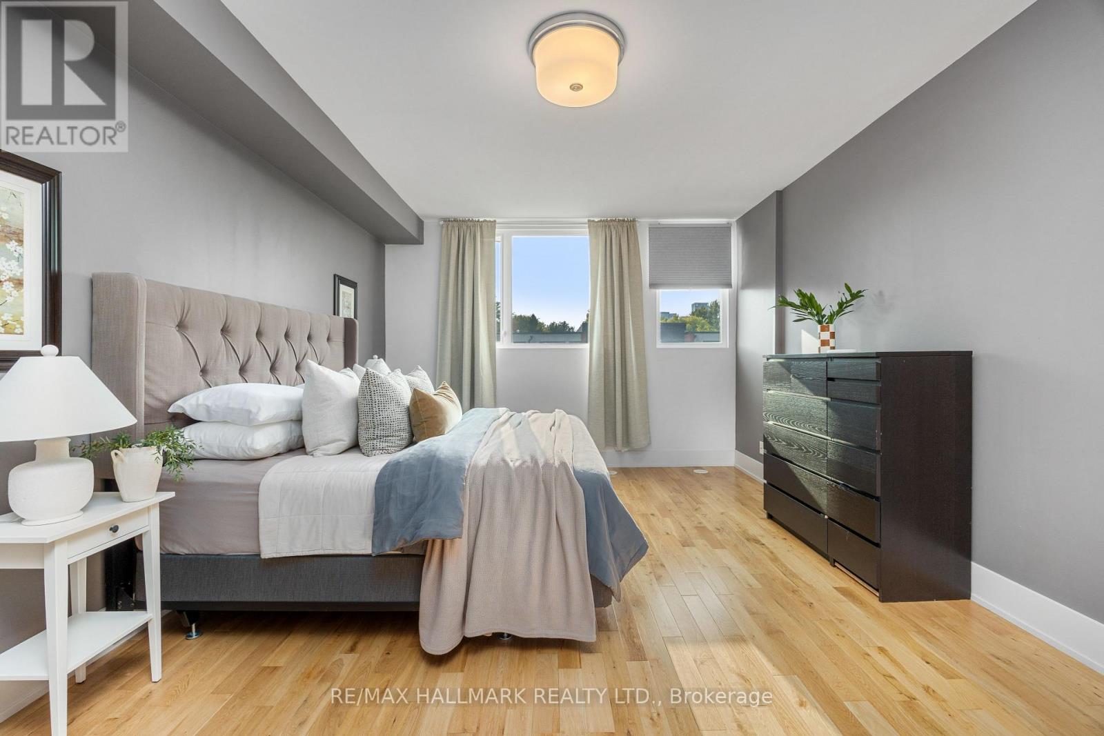 68 BOULTON AVENUE - 14