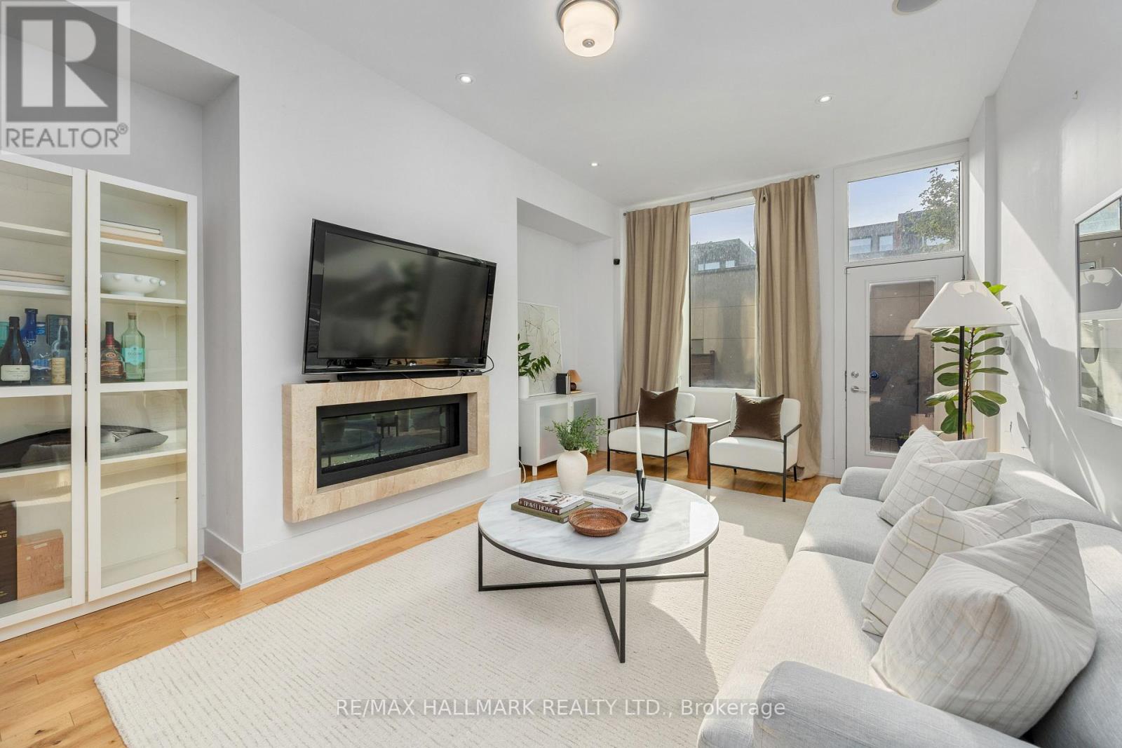68 BOULTON AVENUE - 9