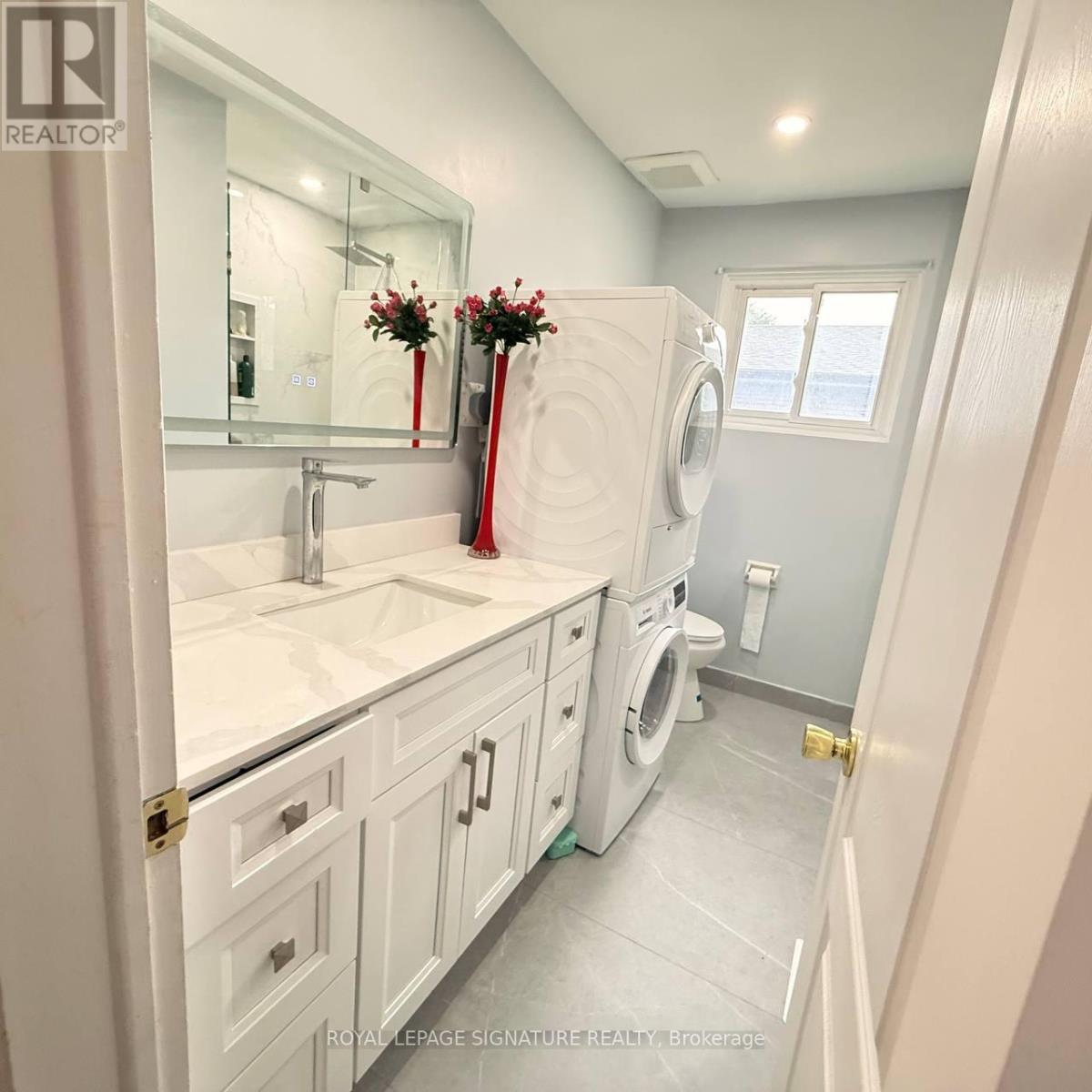 117 ROMFIELD CIRCUIT - 23