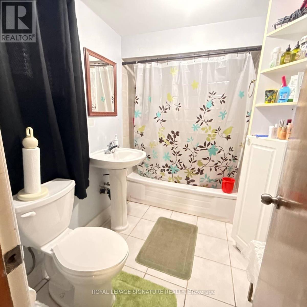 117 ROMFIELD CIRCUIT - 27
