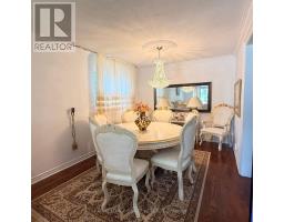 117 Romfield Circuit, Markham, ON L3T3H7 Photo 14
