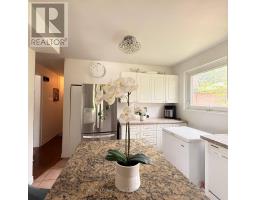 Laundry room - 117 Romfield Circuit, Markham, ON L3T3H7 Photo 10