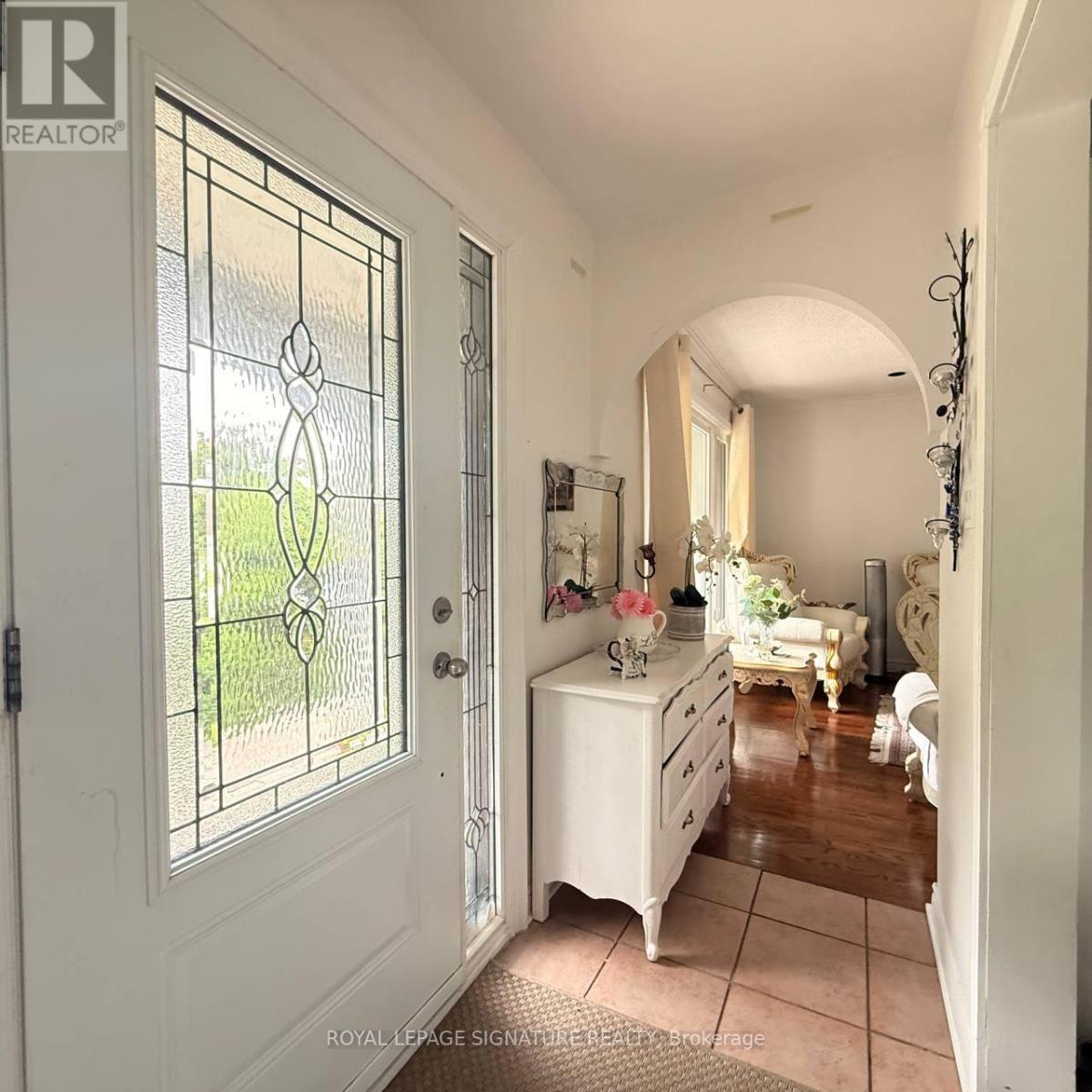 117 ROMFIELD CIRCUIT - 5